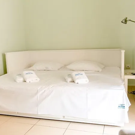 Aegean Studio By The Sea Apartament *